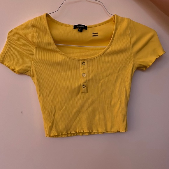Yellow cropped top - Picture 1 of 2